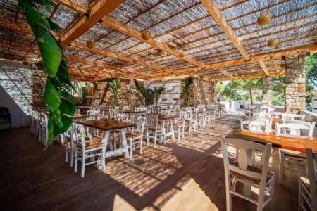 Coralli Seaside Resort - 8