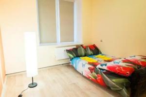 Like Hostel, Tula
