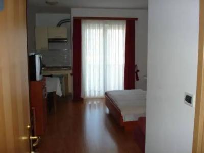 ApartBuratovic - 6