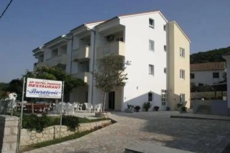 ApartBuratovic - 0
