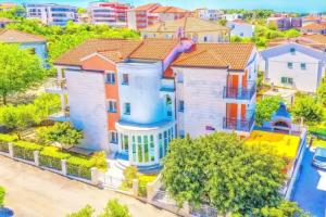 Villa Mihaela, Trogir