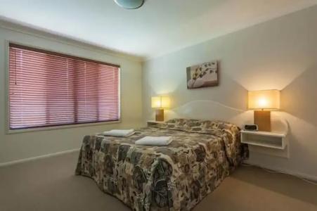 Annand Mews Apartments - 1
