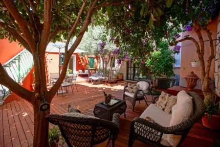 Boutique Guest Accommodation Zephyrus - 33
