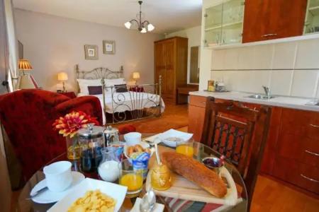 Boutique Guest Accommodation Zephyrus - 26