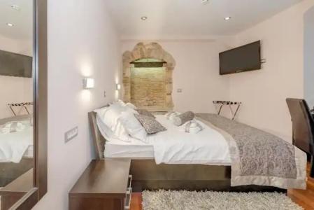 Palace Suites Heritage - Adults Only - 52