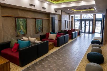 Riverside Boutique - 11