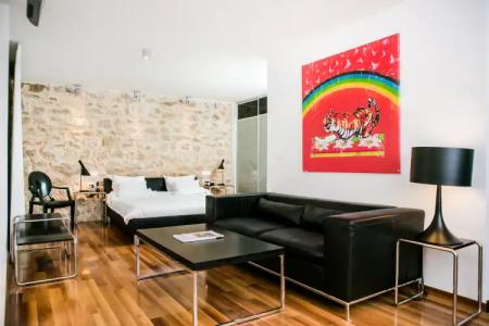 Divota Apartment - 180