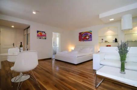 Divota Apartment - 187