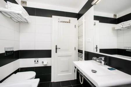 Divota Apartment - 182