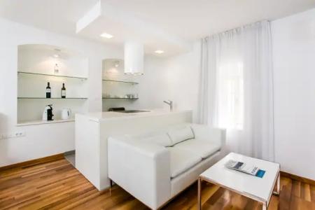 Divota Apartment - 181