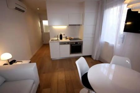 Divota Apartment - 199