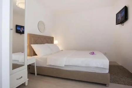 Guest House Lana - 1