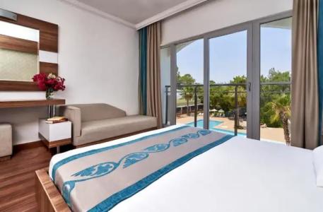 Maya World Side - 45