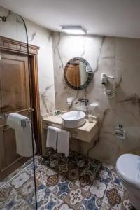 Assos Nazlihan - Special Class - 8