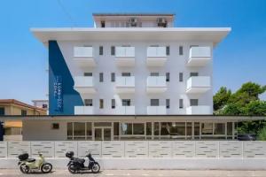 Poseidon & Nettuno, San Benedetto del Tronto