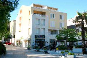 Apartel Park Osejava, Makarska