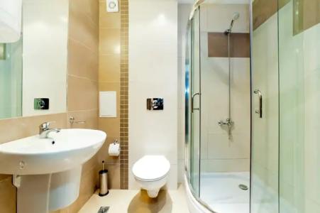 Cornelia Deluxe Residence - 8