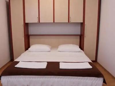 Apartmani Krka Rooms - 1