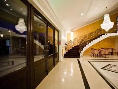 Guest Accommodation Atrium Gulin - 13