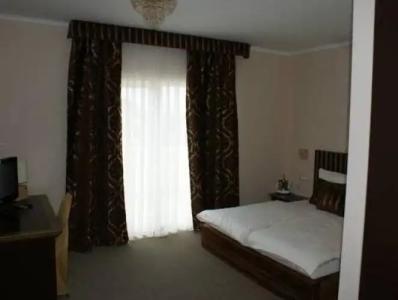 Guest Accommodation Atrium Gulin - 5