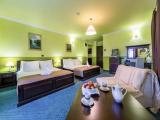 Standard Triple room with balcony