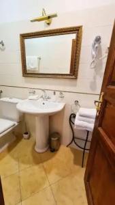 Hamlet Bed & Breakfast - 5