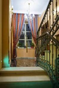 Hamlet Bed & Breakfast - 8