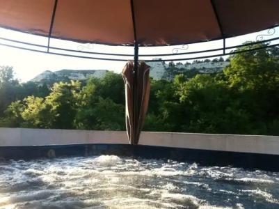 Victoria Family - 10