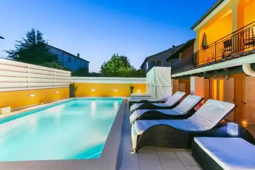 House Andja with Pool - 33