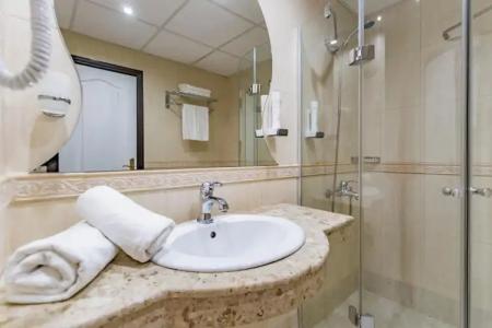 HIs Imperial Resort - 9