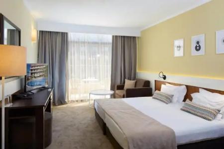 Nobel Ultra All Inclusive - FREE Beach Access - 59