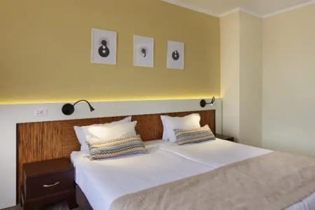 Nobel Ultra All Inclusive - FREE Beach Access - 41