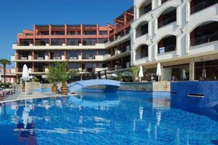 Nobel Ultra All Inclusive - FREE Beach Access - 55