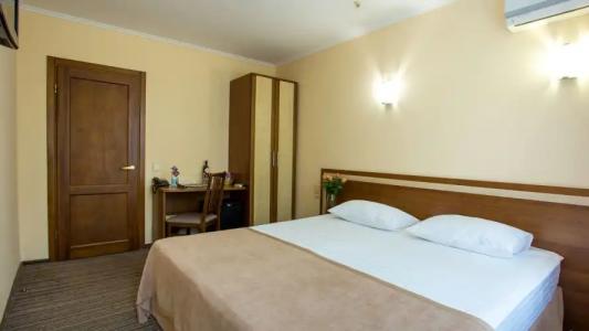 Reikartz Ривер Николаев - 40