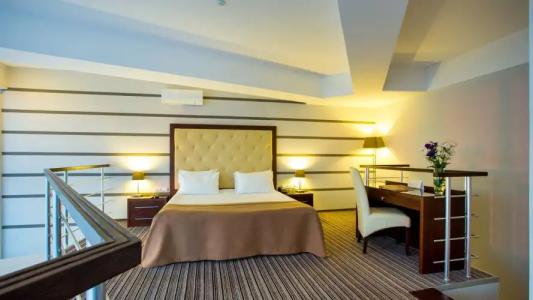 Reikartz Ривер Николаев - 48