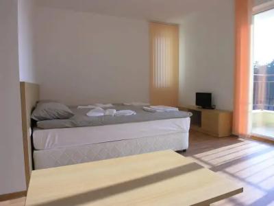 Apartment Complex Sunflower - 2