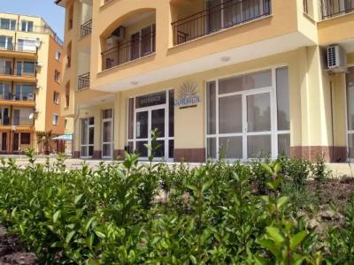 Apartment Complex Sunflower - 0