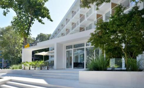 ibis Styles Golden Sands Roomer - 21