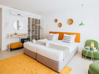 ibis Styles Golden Sands Roomer - 36