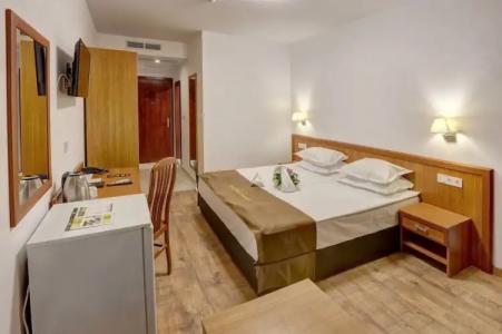 Prestige and Aquapark - All inclusive - 100