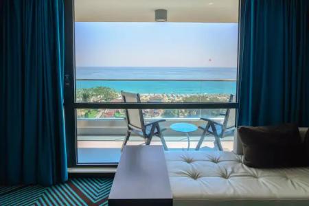 International Casino & Tower Suites - 110