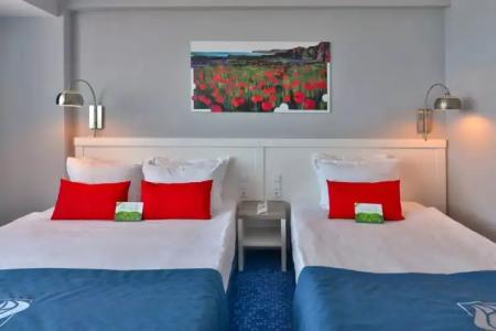 International Casino & Tower Suites - 114