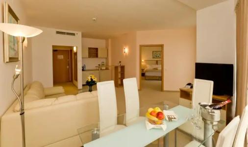 Apollo Spa Resort - Ultra All Inclusive - Private Riviera Beach - 5
