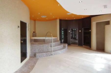 Corso Boutique - 16