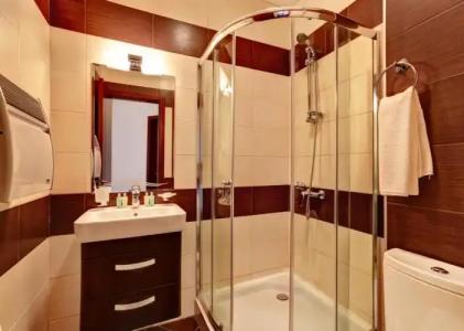 Apart Golden Line - 144