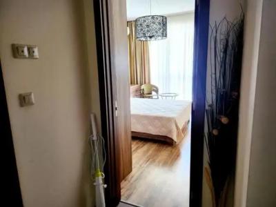 Apart Golden Line - 100