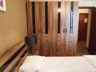 Apart Golden Line - 68