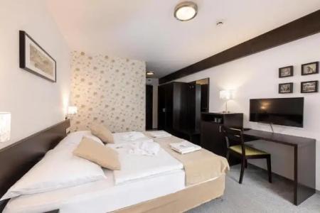 Bazilika alatt Panzió - 128