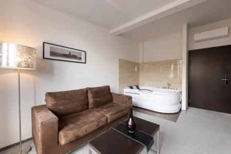 Bazilika alatt Panzió - 196