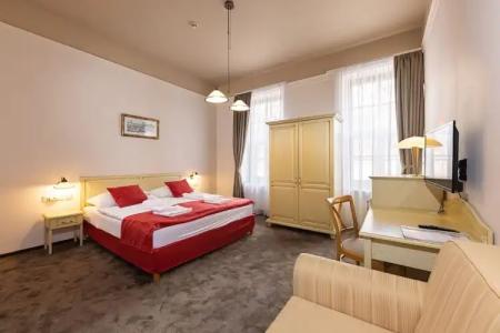 Bazilika alatt Panzió - 131